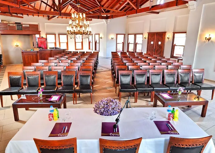 호텔 Capraz Holiday